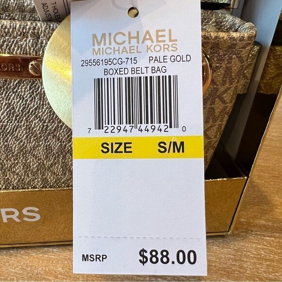 Michael Kors adjustable belt bag NIB S/M - Picture 2 of 5